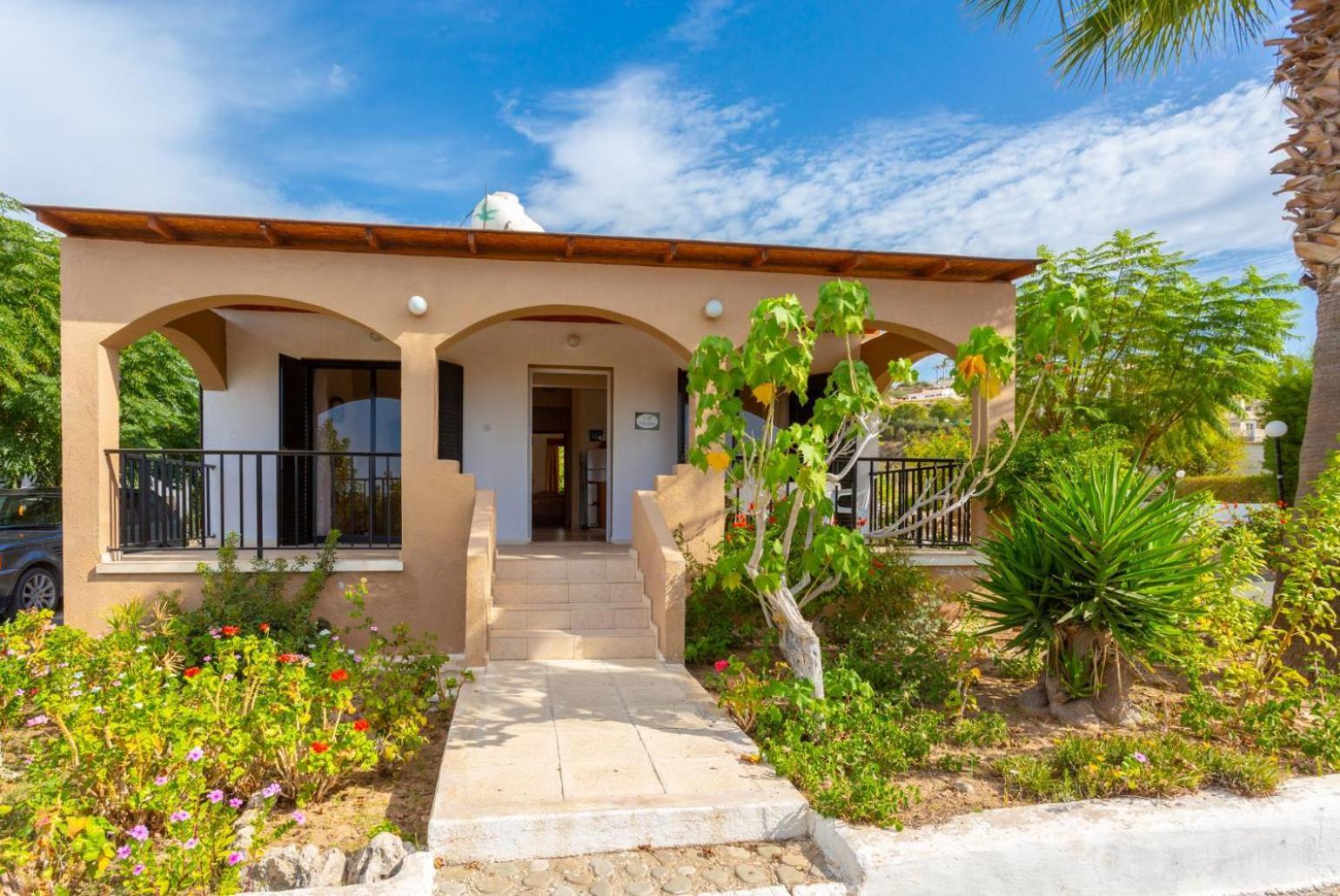 Villa Eleni Coral Bay Luaran gambar